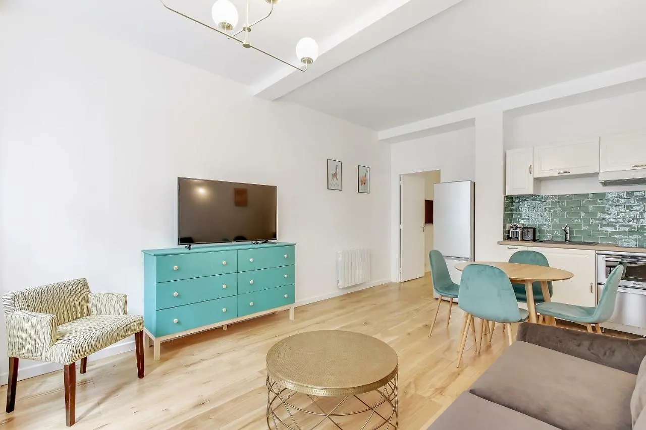 Pick A Flat\'S Apartment In Saint Germain - Rue Vaneau location