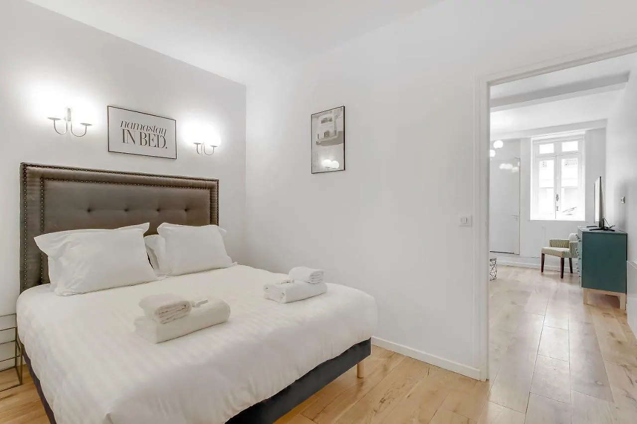 Pick A Flat'S Apartment In Saint Germain - Rue Vaneau Paris